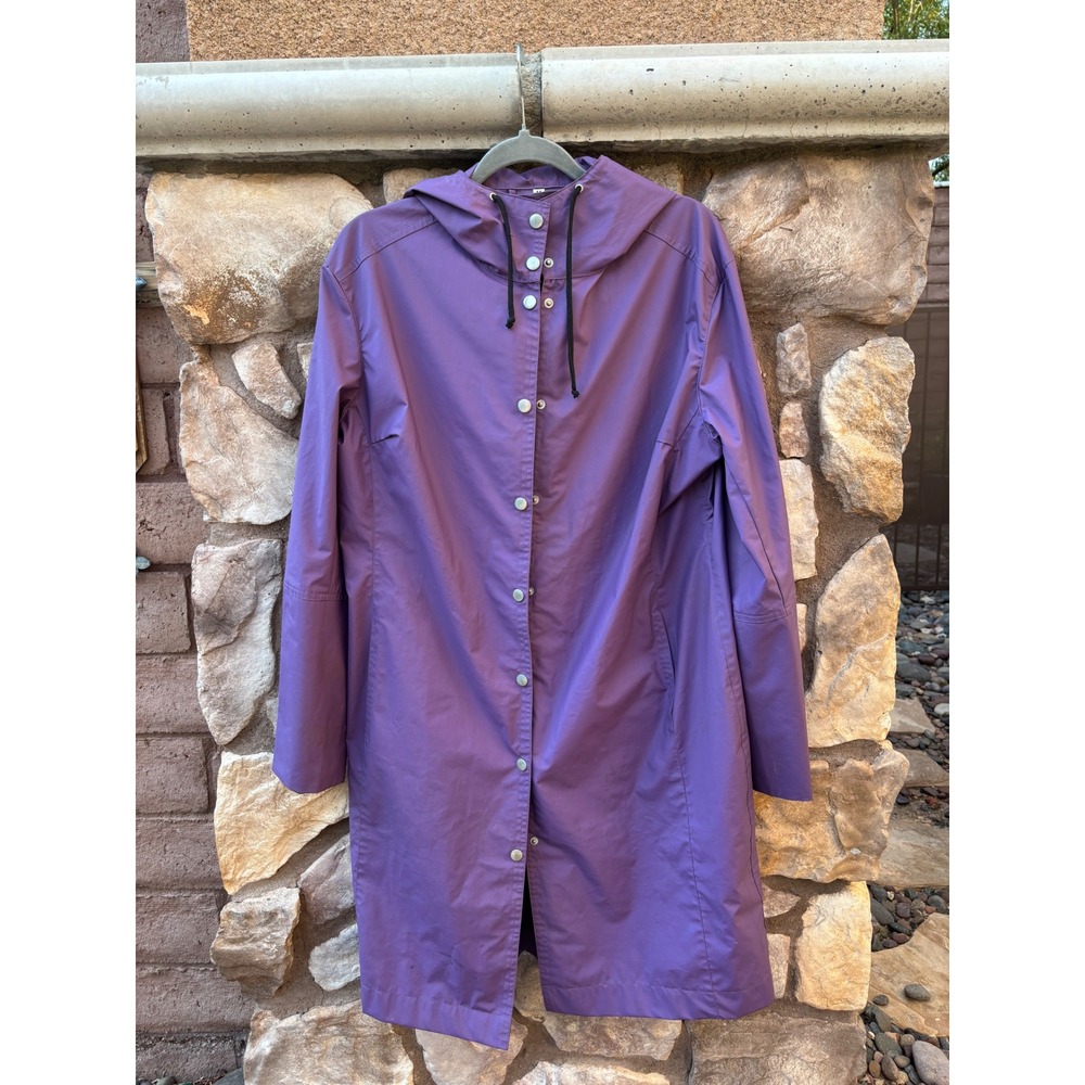 Isle Jacobsen Hornbaek Long Raincoat Purple Women's Size Medium Hooded Rubber